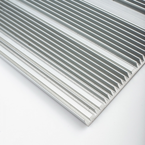 Aluminum alloy OEM industrial custom CNC milling  heat sink extruded radiator 6063 5.8MM