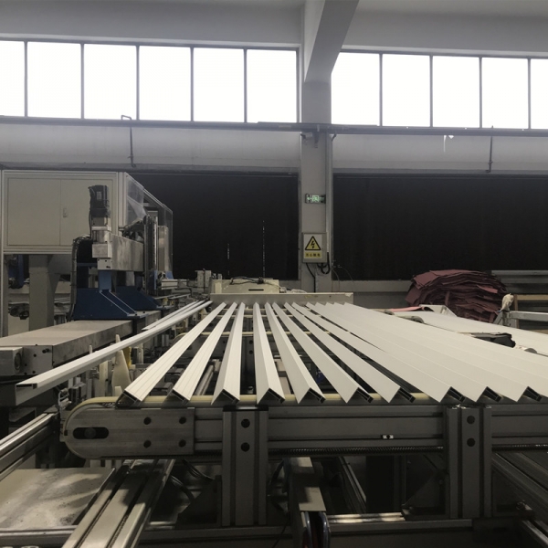 Custom aluminum extrusion aluminium frame 45 degree aluminum extrusion flexible solar frame