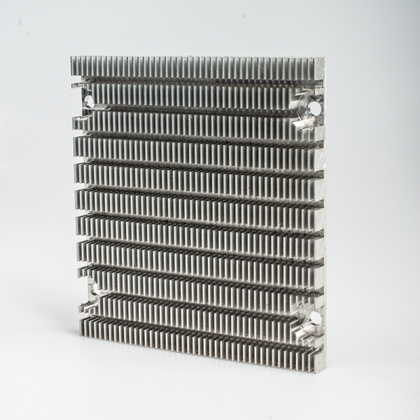 Customized component heat sink for frequency converter cooler radiator